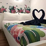Гостьовий будинок Bunga-love (adults Only) 3*