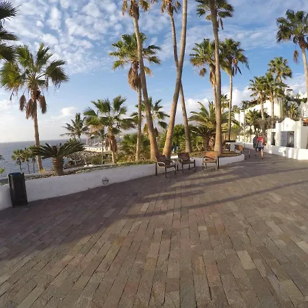 Bunga-love (adults Only) 3*